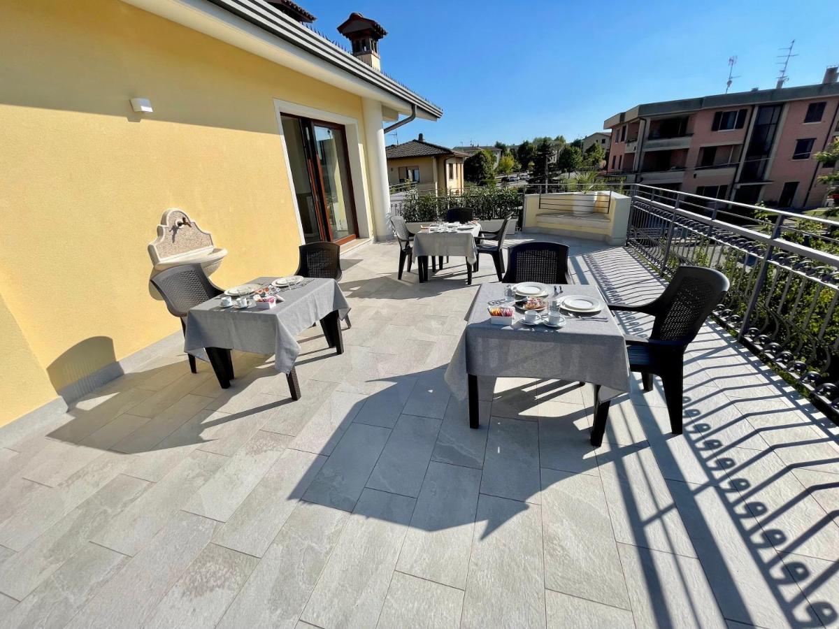 Villa Elena Desenzano del Garda Exterior photo